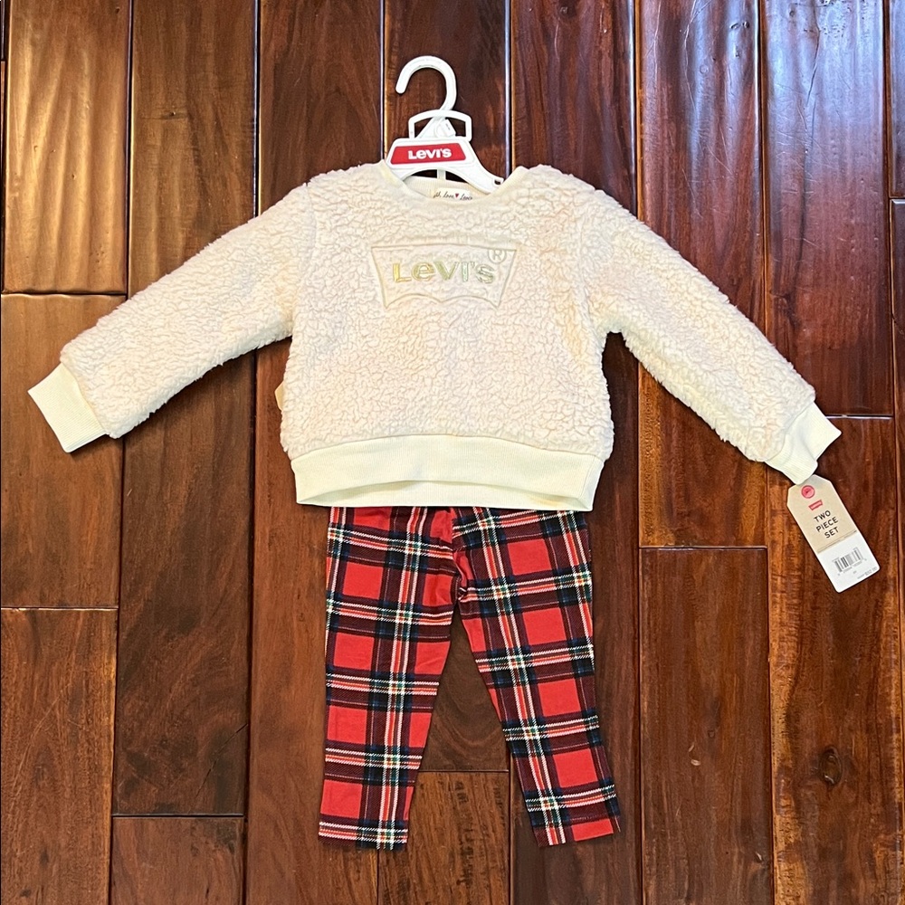 Levi’s Sherpa Crew Neck and Plaid Leggings